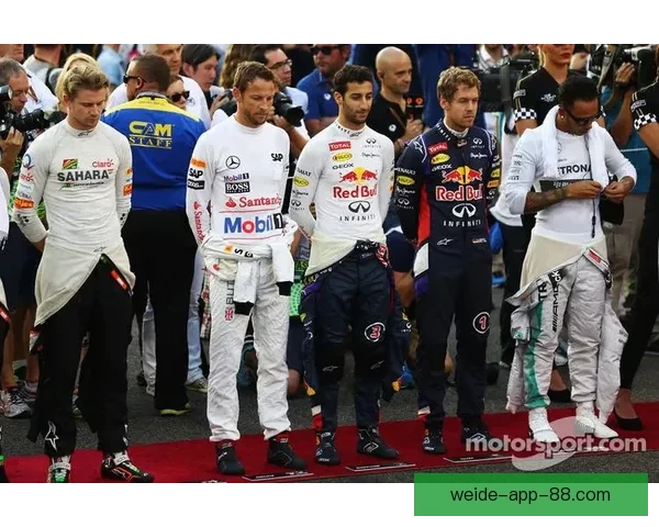 F1赛场风云：霍肯伯格职业生涯精彩瞬间全记录
